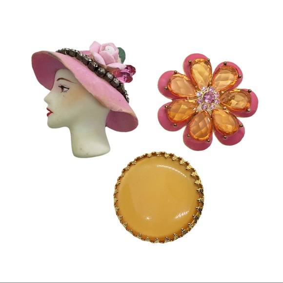 Bundle of Three Lovely Vintage Brooches - Picture 3 of 4